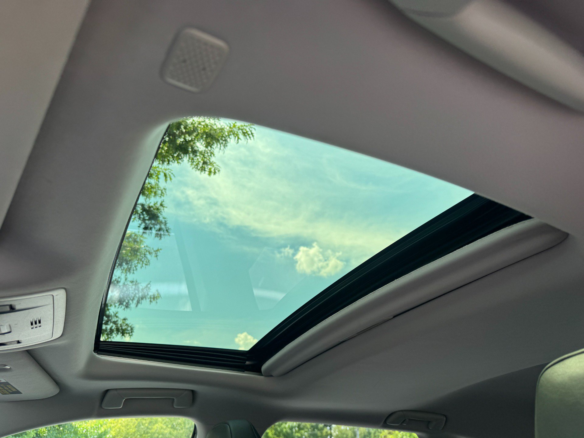 Used 2019 Lexus RX 350L AWD image 48