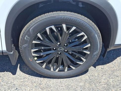 New 2026 Nissan Rogue SV FWD image 7