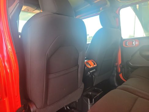 Used 2019 Jeep Wrangler Unlimited Sport S AWD/4WD image 8