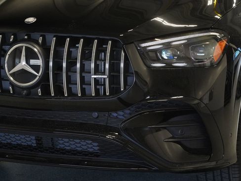 New 2026 Mercedes-Benz GLE 53 AMG 4MATIC Coupe image 8