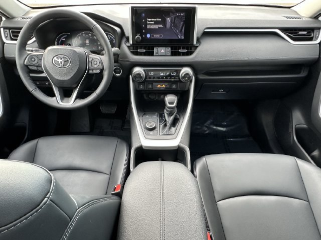 Certified 2023 Toyota RAV4 XLE Premium AWD/4WD image 10