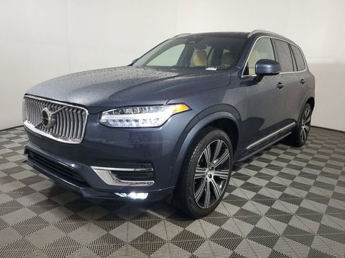 Certified 2023 Volvo XC90 B6 Ultimate w/ Lounge Package AWD/4WD image 4