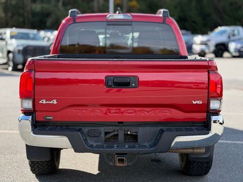 Used 2022 Toyota Tacoma SR5 image 4
