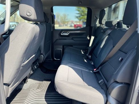 Used 2025 GMC Sierra 1500 Elevation image 25