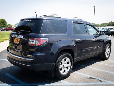 Used 2016 GMC Acadia SLE AWD/4WD image 27