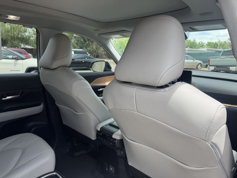 Certified 2026 Toyota Grand Highlander AWD image 28