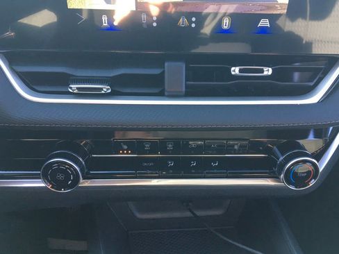 New 2026 Chevrolet Equinox LT w/ Safety and Technology Package image 22