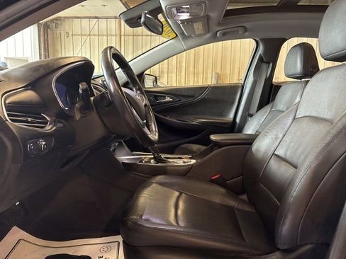 Used 2020 Chevrolet Malibu Premier FWD image 12