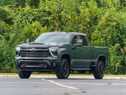 Used 2026 Chevrolet Silverado 2500 LT w/ Trail Boss Package AWD/4WD image 34