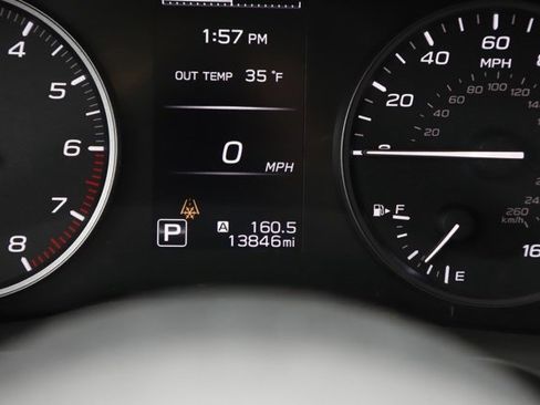 Used 2024 Subaru Ascent Premium w/ Convenience Package image 32