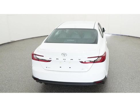 New 2026 Toyota Camry SE FWD image 7