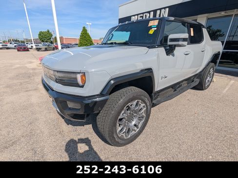 Used 2025 GMC Hummer EV 3X AWD/4WD image 6