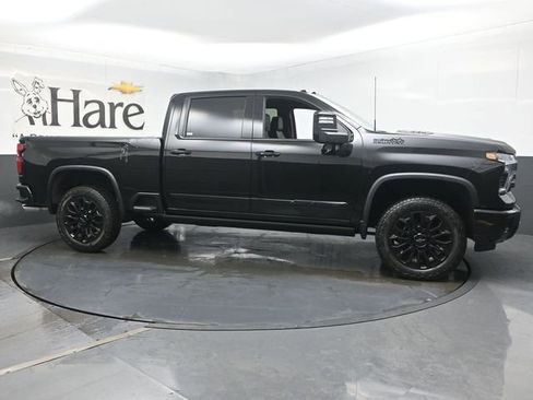 New 2026 Chevrolet Silverado 2500 High Country w/ High Country Premium Package AWD/4WD image 1