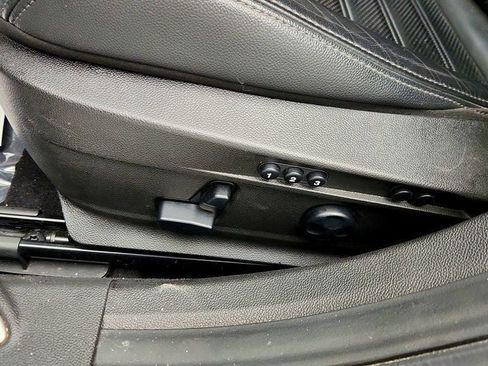 Used 2022 Alfa Romeo Giulia Veloce image 12