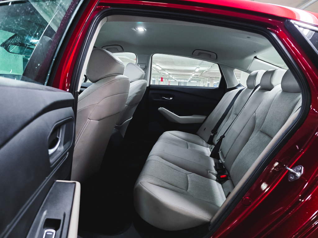 Used 2024 Honda Accord LX image 18