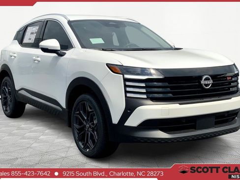 New 2025 Nissan Kicks SR image 1