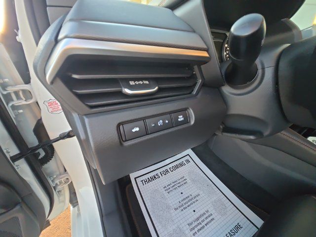 Used 2025 Nissan Altima 2.5 SR AWD/4WD image 25