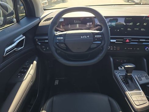 New 2026 Kia Sportage EX FWD image 14