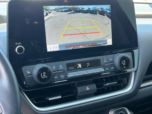 Used 2024 Toyota Grand Highlander FWD image 25