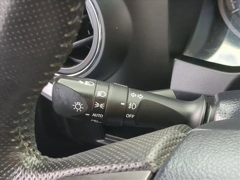 Used 2019 Toyota Tacoma TRD Off-Road w/ TRD Premium Off Road Package image 15