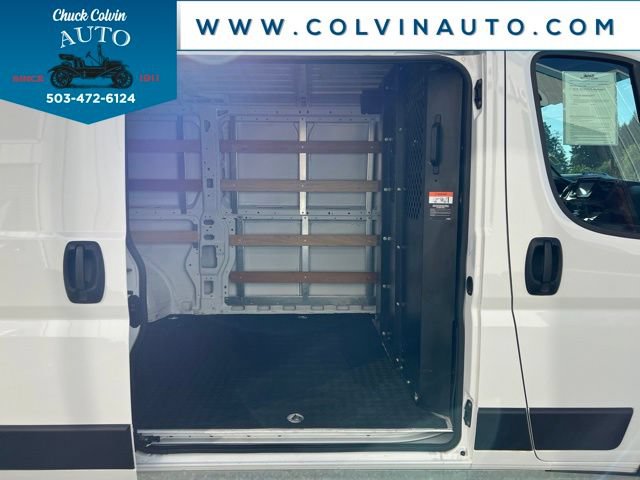 Used 2025 RAM ProMaster 2500 w/ U-Haul Equipment Group FWD image 20