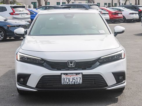 Used 2022 Honda Civic Sport Touring image 2