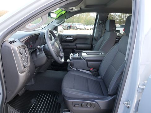 Certified 2024 Chevrolet Silverado 1500 Custom w/ Turbomax Blackout Package image 16