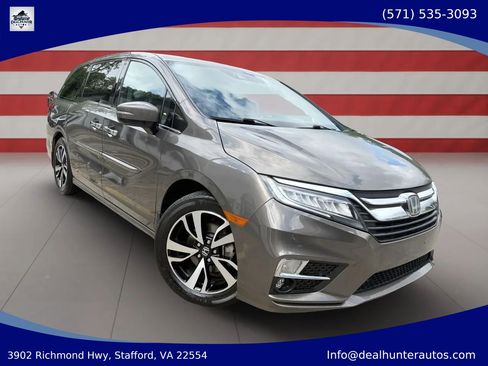 Used 2019 Honda Odyssey Elite image 3