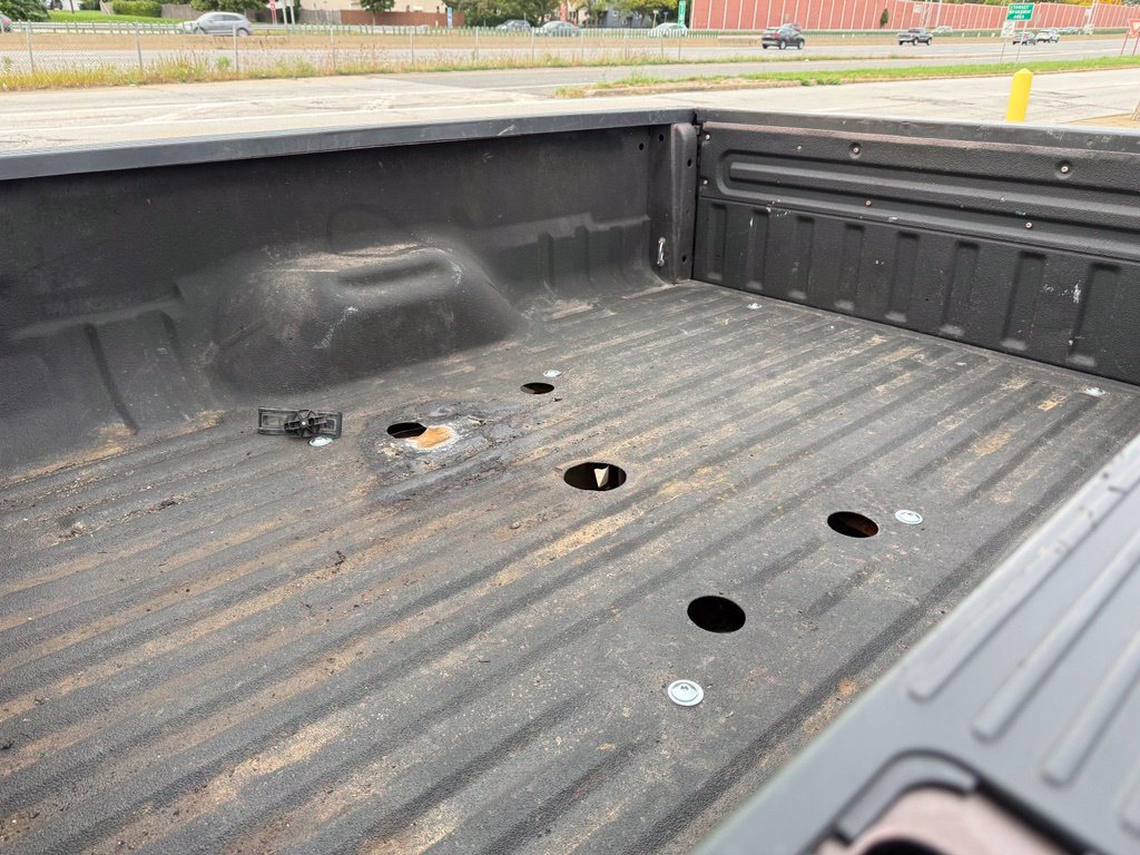 Used 2012 Ford F250 XLT w/ Snow Plow Prep Pkg AWD/4WD image 19