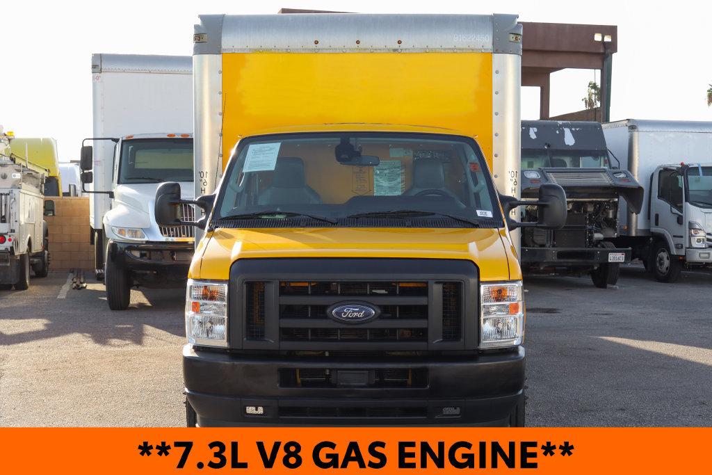 Used 2022 Ford E-350 and Econoline 350 Super Duty RWD image 3
