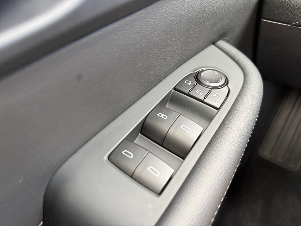 Used 2026 Buick Enclave Preferred FWD image 27