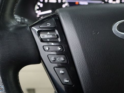 Used 2023 INFINITI QX80 Luxe w/ Cargo Package image 16