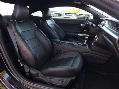 Used 2022 Ford Mustang GT Premium w/ GT Performance Package image 28