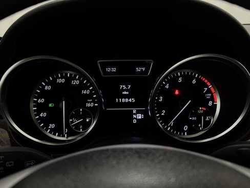 Used 2012 Mercedes-Benz ML 350 4MATIC image 25