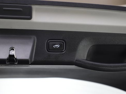 Used 2025 Hyundai Tucson SEL image 11