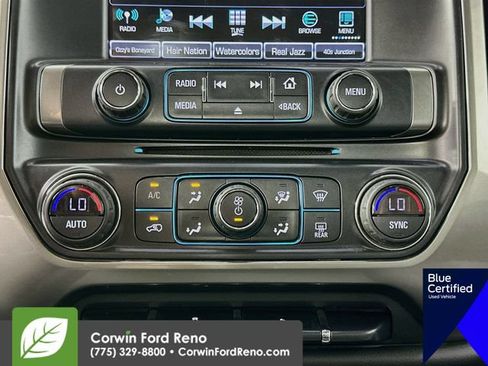 Used 2018 Chevrolet Silverado 1500 LT w/ LT Eassist Package AWD/4WD image 19