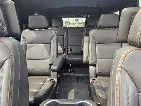 Used 2021 Chevrolet Tahoe High Country image 43