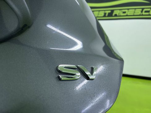 Used 2018 Nissan Kicks SV image 14