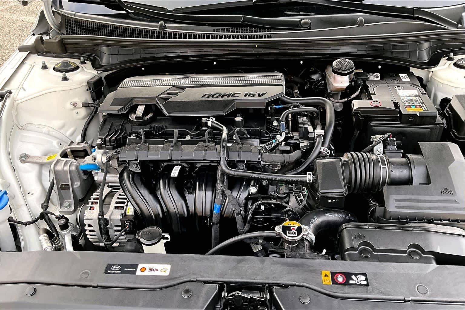 Used 2025 Hyundai Elantra SEL FWD image 32