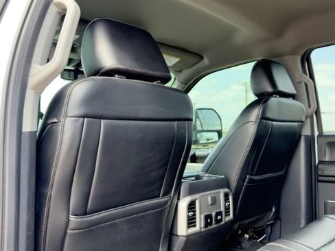Used 2021 Ford F250 Lariat w/ Chrome Package AWD/4WD image 19