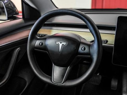 Used 2022 Tesla Model 3 Long Range image 16