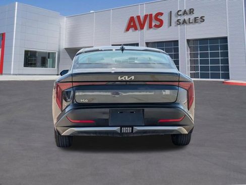 Used 2025 Kia K4 FWD image 7