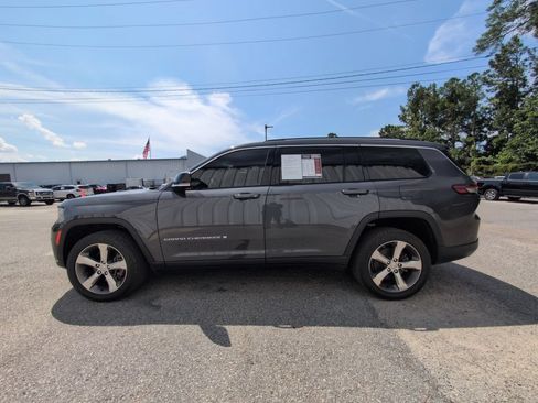 Used 2022 Jeep Grand Cherokee L Limited AWD/4WD image 5