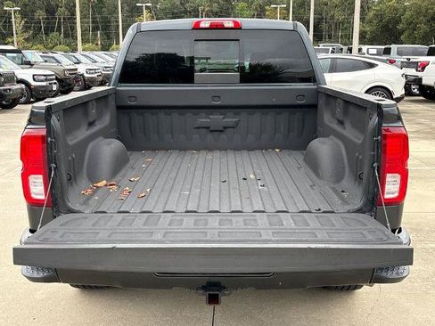 Used 2018 Chevrolet Silverado 1500 High Country AWD/4WD image 32