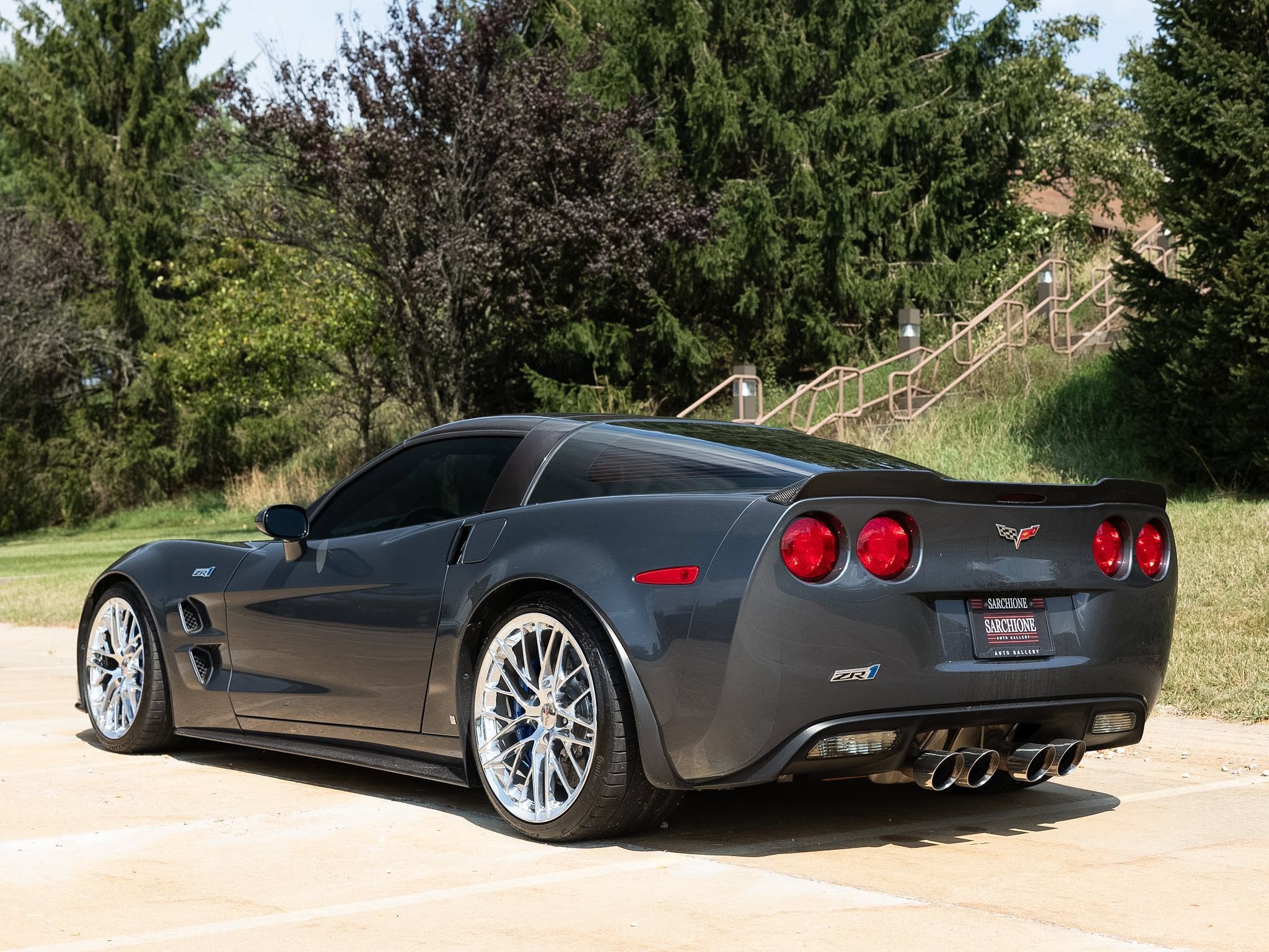Used 2009 Chevrolet Corvette ZR1 w/ Preferred Equipment Group RWD image 2