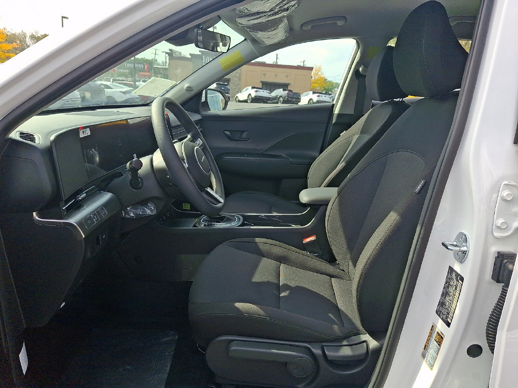 New 2027 Hyundai Kona SE AWD/4WD image 12