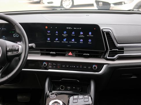Used 2023 Kia Sportage EX AWD/4WD image 31