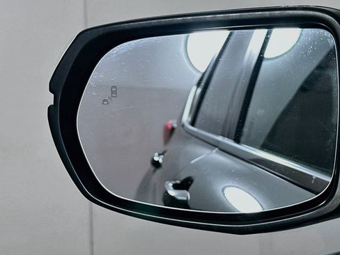 Used 2018 Honda CR-V EX-L image 16