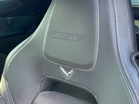 Used 2016 Chevrolet Corvette Z06 w/ 2LZ Preferred Equipment Group image 19