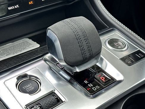 New 2024 Jaguar F-PACE R-Dynamic S image 22